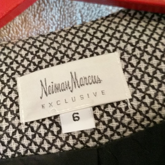 Skirt with blazer - Picture 7 of 8